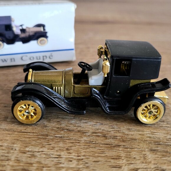 Town Coup mini car toy in original box. - Picture 2 of 7